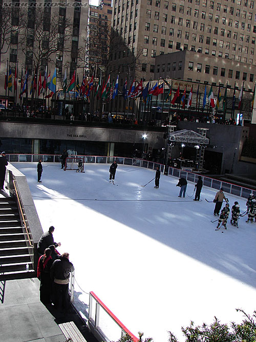 Toy Fair 2007 - New York: Rockefeller Center - Transformers Event: