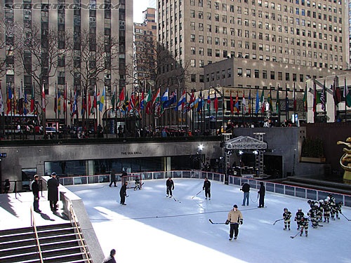 Toy Fair 2007 - New York: Rockefeller Center - Transformers Event: