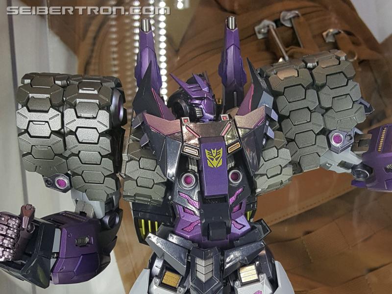 NYCC 2018: NYCC 2018: Flame Toys Transformers Products - Transformers Event: Flame Toys 013