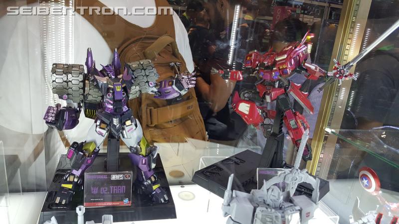 NYCC 2018 - NYCC 2018: Flame Toys Transformers Products