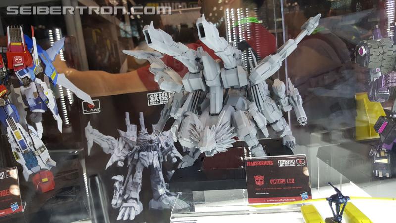 NYCC 2018: NYCC 2018: Flame Toys Transformers Products - Transformers Event: Flame Toys 039