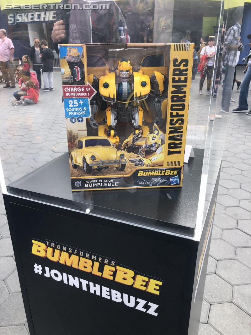 Transformers News: Bumblebee Buzz Weekend at Universal Studios Hollywood October 13-14 2018 #JoinTheBuzz