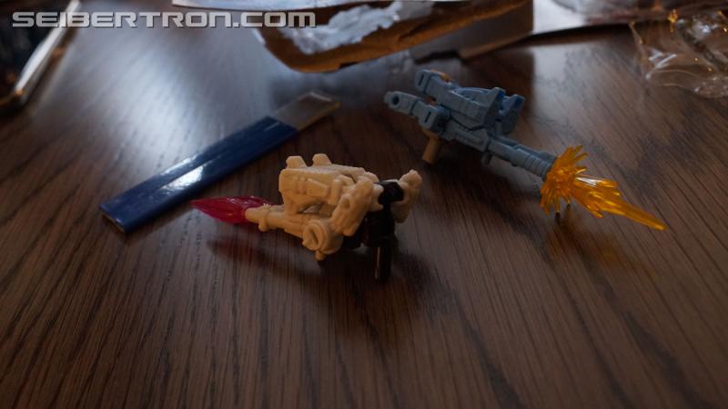 NYCC 2018: War for Cybertron Wave 1 Unboxing Event - Transformers Event: DSC08811