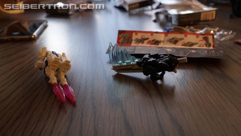 NYCC 2018: War for Cybertron Wave 1 Unboxing Event - Transformers Event: DSC08818