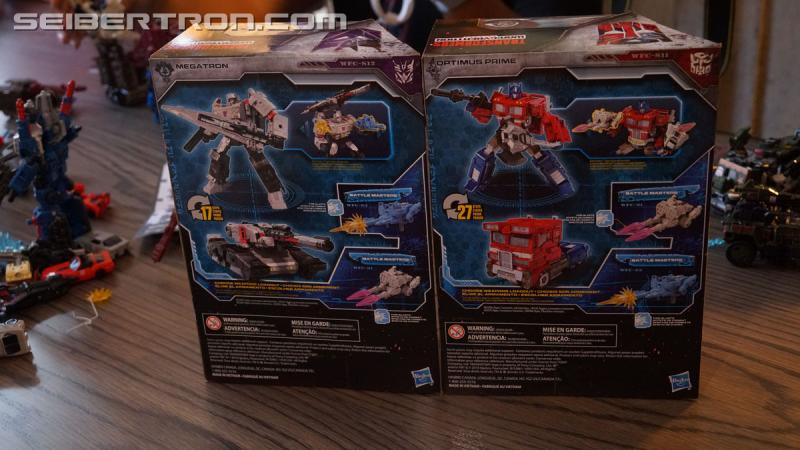 NYCC 2018: War for Cybertron Wave 1 Unboxing Event - Transformers Event: DSC08900