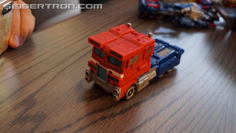 NYCC 2018: War for Cybertron Wave 1 Unboxing Event - Transformers Event: DSC08981