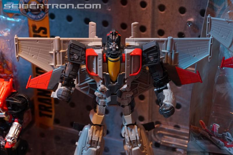 Toy Fair 2019: Bumblebee Movie products - Transformers Event: DSC07368