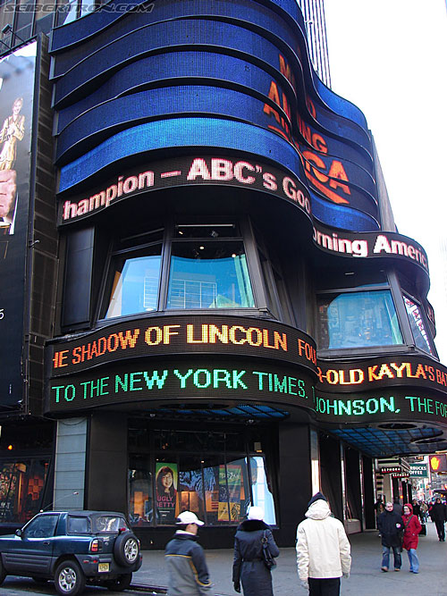 Toy Fair 2007 - New York: Times Square - Transformers Event: