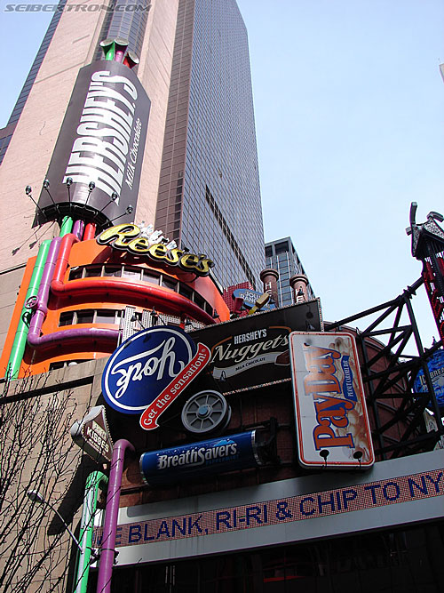 Toy Fair 2007 - New York: Times Square - Transformers Event: