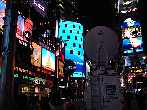 Toy Fair 2007 - New York: Times Square - Transformers Event: