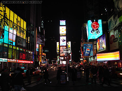 Toy Fair 2007 - New York: Times Square - Transformers Event: