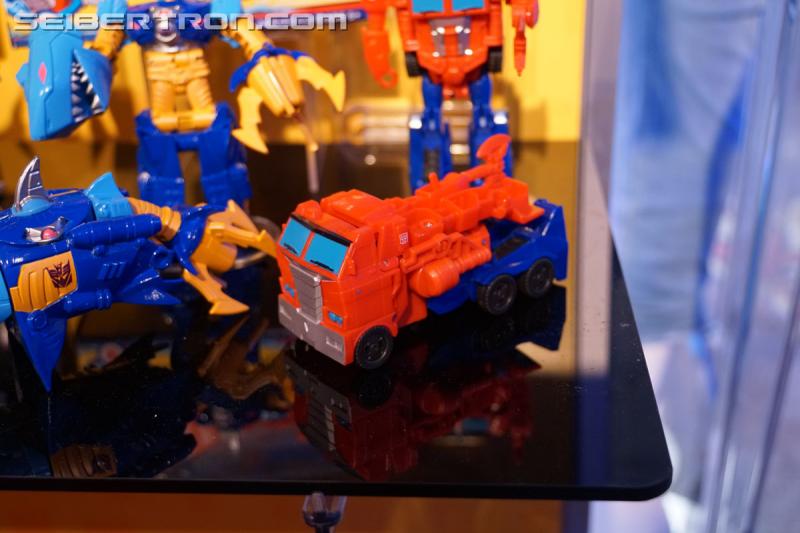 Toy Fair 2019: Transformers Cyberverse and Cyberverse Power of the Spark - Transformers Event: DSC07259