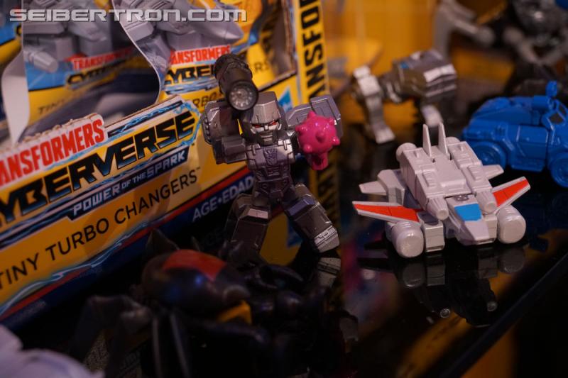 Toy Fair 2019 - Transformers Cyberverse and Cyberverse Power of the Spark