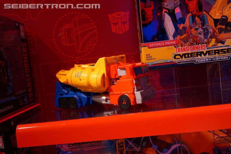 Toy Fair 2019: Transformers Cyberverse and Cyberverse Power of the Spark - Transformers Event: DSC07340