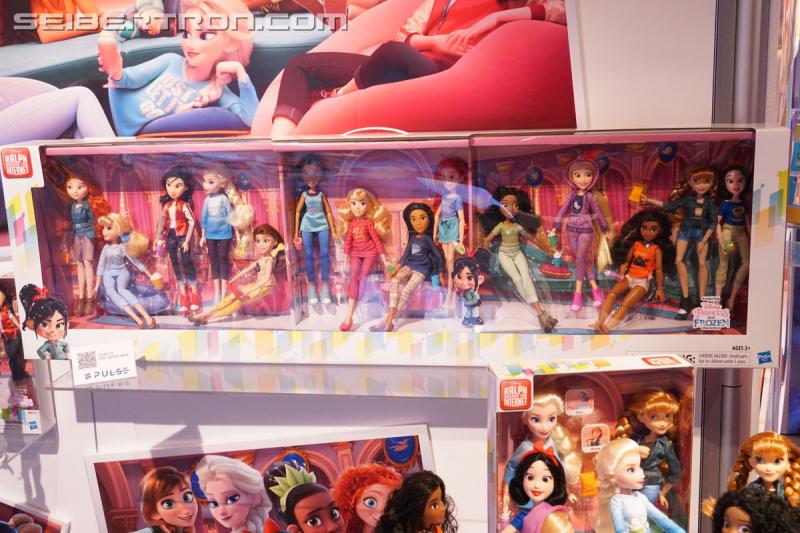 Toy Fair 2019: Miscellaneous Pics - Transformers Event: DSC07596