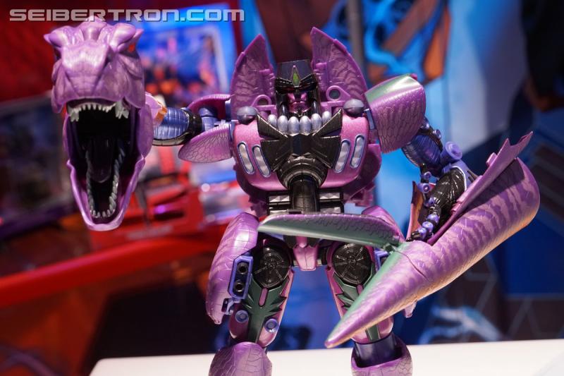 Toy Fair 2019: Transformers Masterpiece - Transformers Event: DSC07313