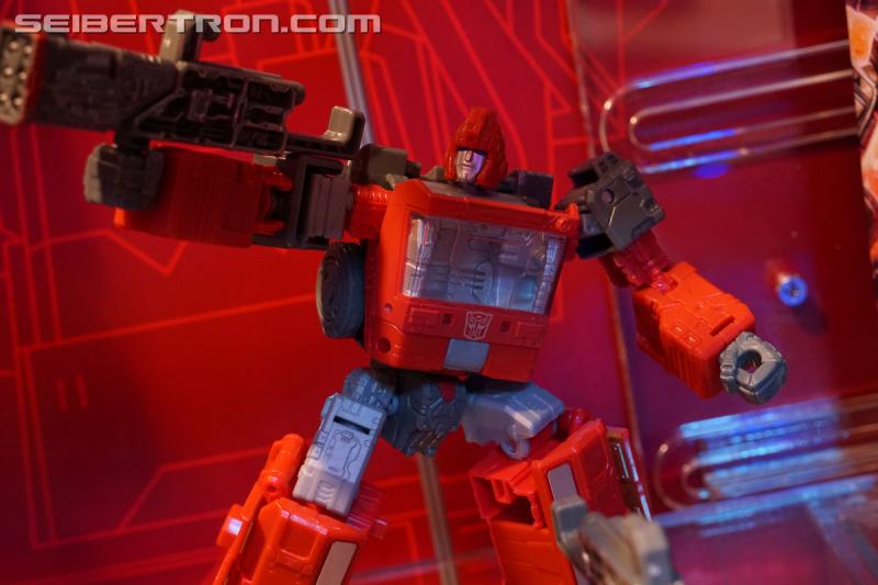 Toy Fair 2019: Transformers War for Cybertron SIEGE - Transformers Event: DSC07496
