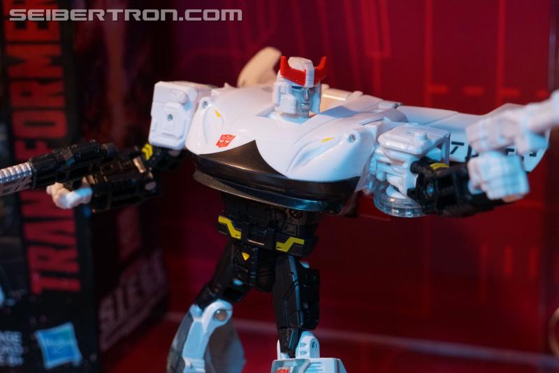 Toy Fair 2019: Transformers War for Cybertron SIEGE - Transformers Event: DSC07501