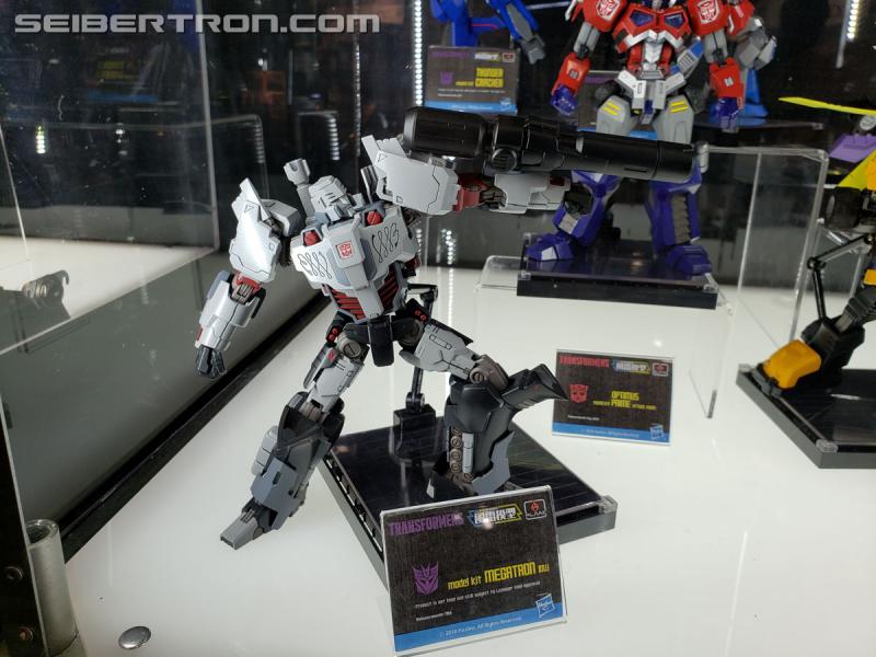 Toy Fair 2019: Flame Toys Transformers products - Transformers Event: 20190218 103130
