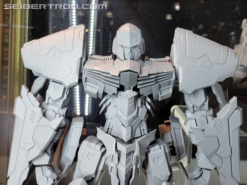 Toy Fair 2019: Flame Toys Transformers products - Transformers Event: 20190218 103340