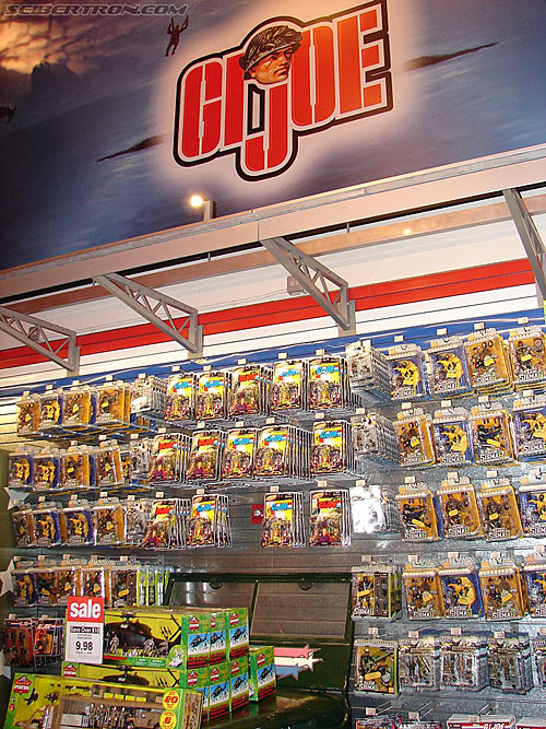 Toy Fair 2007 - New York: Toys R Us - Times Square - Transformers Event:
