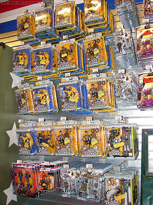 Toy Fair 2007 - New York: Toys R Us - Times Square - Transformers Event: