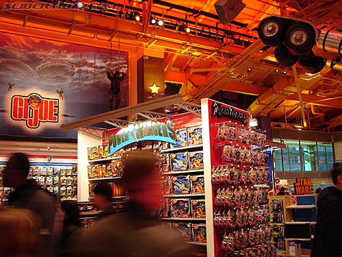 Toy Fair 2007 - New York: Toys R Us - Times Square - Transformers Event: