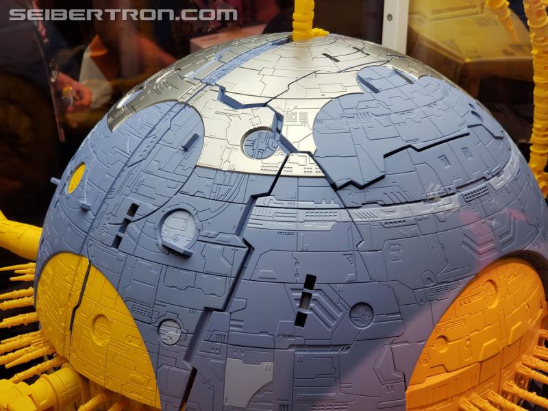 SDCC 2019: HasLab Transformers War for Cybertron Unicron - Transformers Event: 20190717 183028