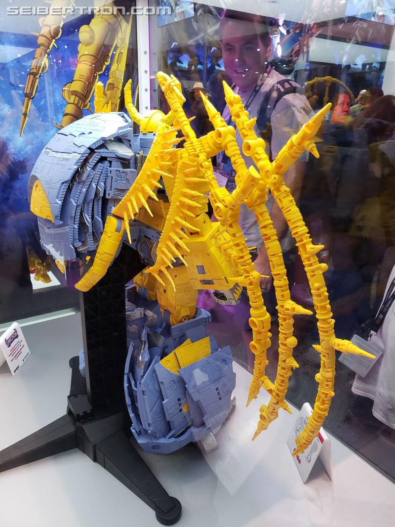 SDCC 2019: HasLab Transformers War for Cybertron Unicron - Transformers Event: 20190717 183139
