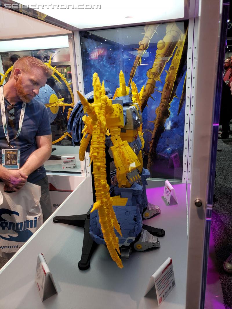 SDCC 2019: HasLab Transformers War for Cybertron Unicron - Transformers Event: 20190717 184002