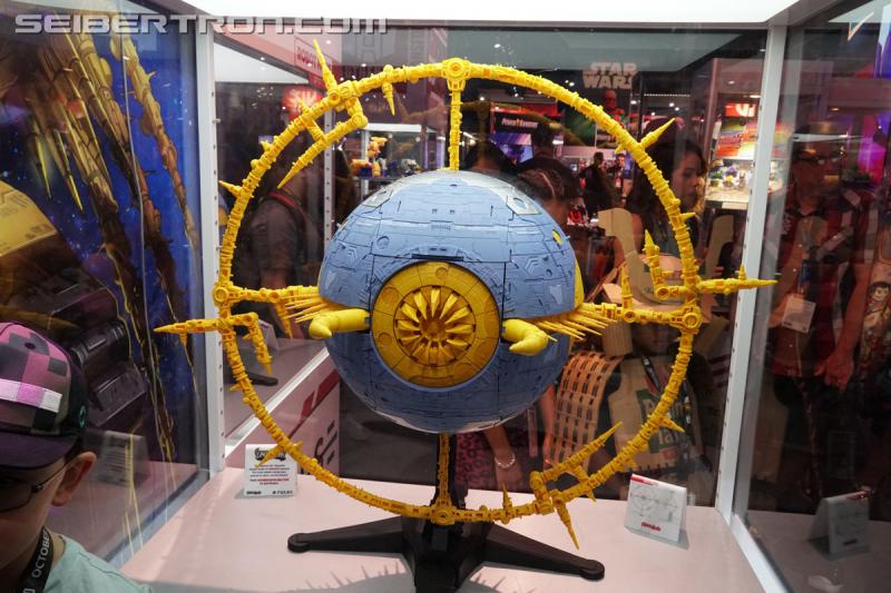 SDCC 2019: HasLab Transformers War for Cybertron Unicron - Transformers Event: DSC08916