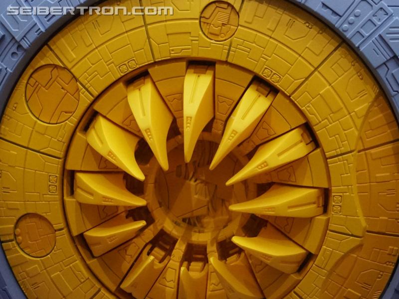 SDCC 2019: HasLab Transformers War for Cybertron Unicron - Transformers Event: DSC08917a