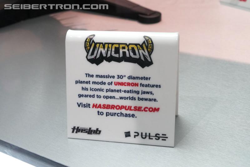 SDCC 2019: HasLab Transformers War for Cybertron Unicron - Transformers Event: DSC08920