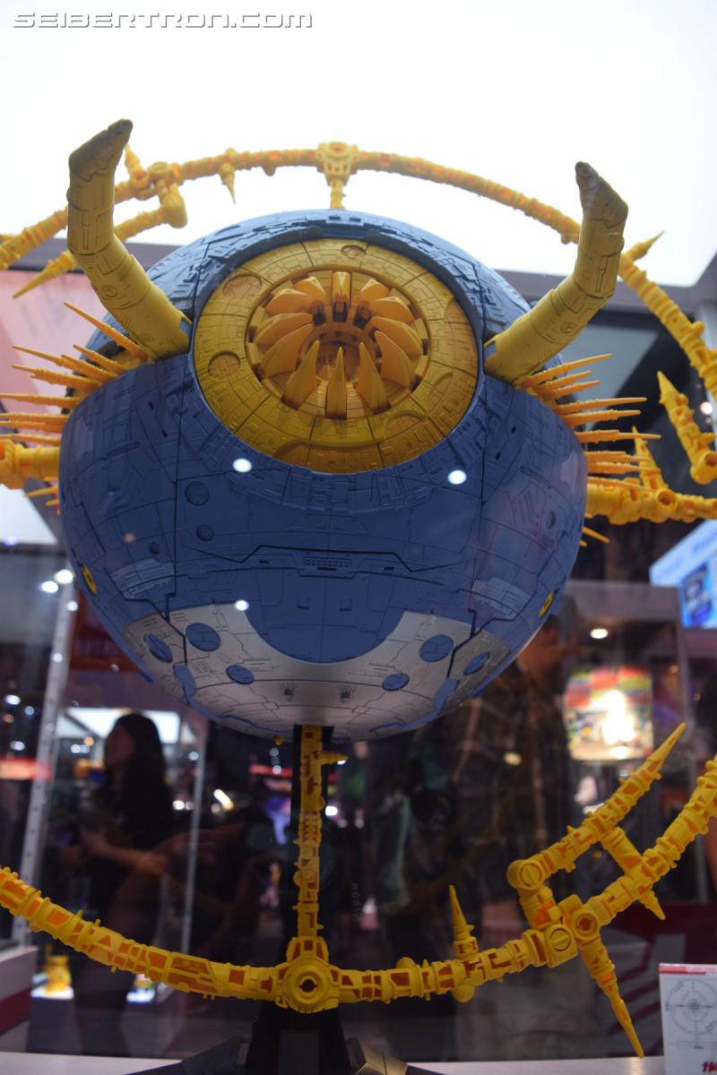 SDCC 2019: HasLab Transformers War for Cybertron Unicron - Transformers Event: DSC 0070