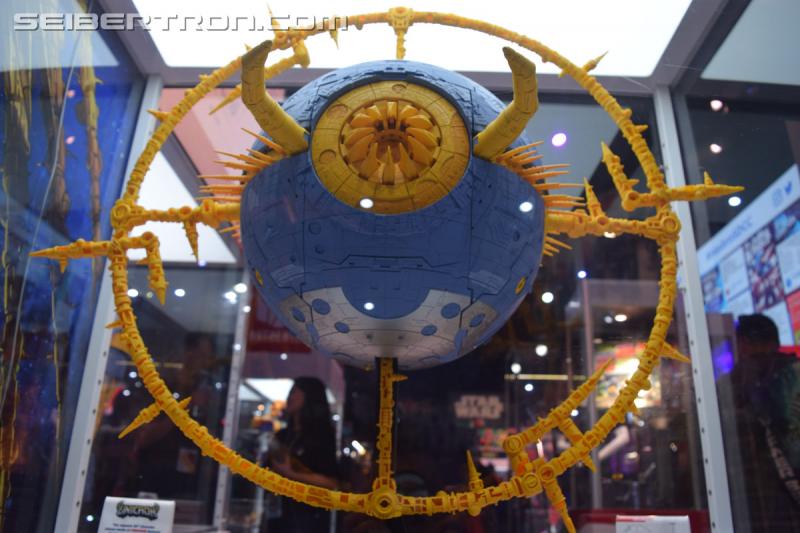 SDCC 2019: HasLab Transformers War for Cybertron Unicron - Transformers Event: DSC 0071