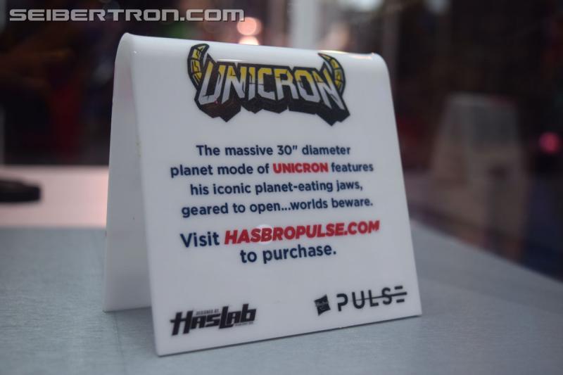SDCC 2019: HasLab Transformers War for Cybertron Unicron - Transformers Event: DSC 0072