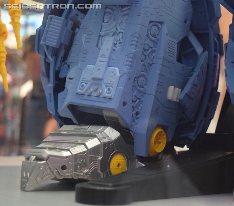 SDCC 2019: HasLab Transformers War for Cybertron Unicron - Transformers Event: DSC 0082a