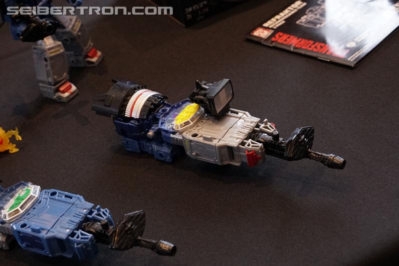 SDCC 2019: Breakfast Press Event: Transformers Refraktor Camera Set, Soundblaster and Bluestreak - Transformers Event: DSC08325