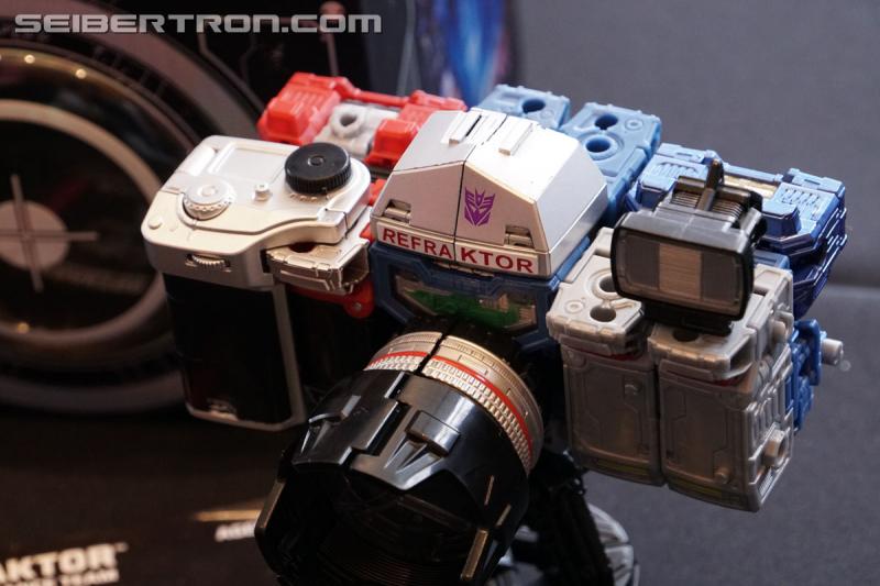 SDCC 2019: Breakfast Press Event: Transformers Refraktor Camera Set, Soundblaster and Bluestreak - Transformers Event: DSC08349