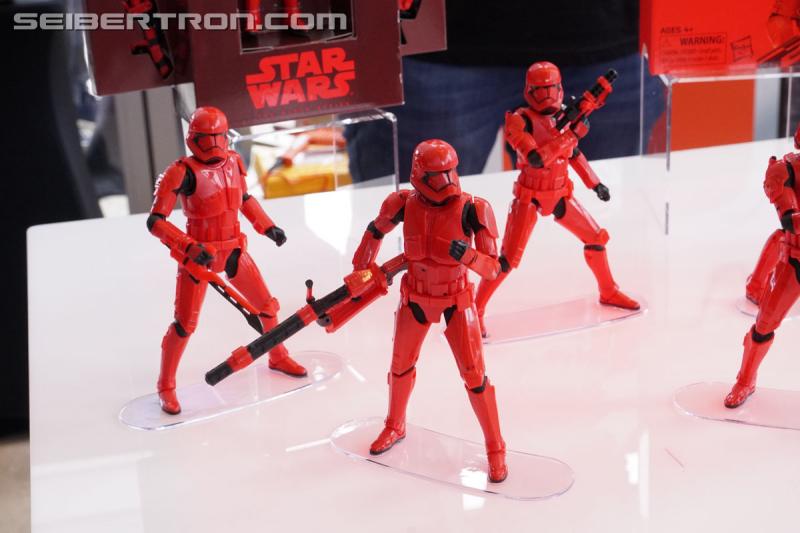 SDCC 2019: Breakfast Press Event: Star Wars - Transformers Event: DSC08384