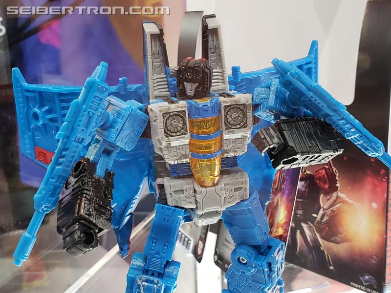 SDCC 2019 - Transformers War for Cybertron SIEGE