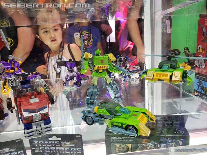 SDCC 2019: Transformers War for Cybertron SIEGE - Transformers Event: 20190717 184546