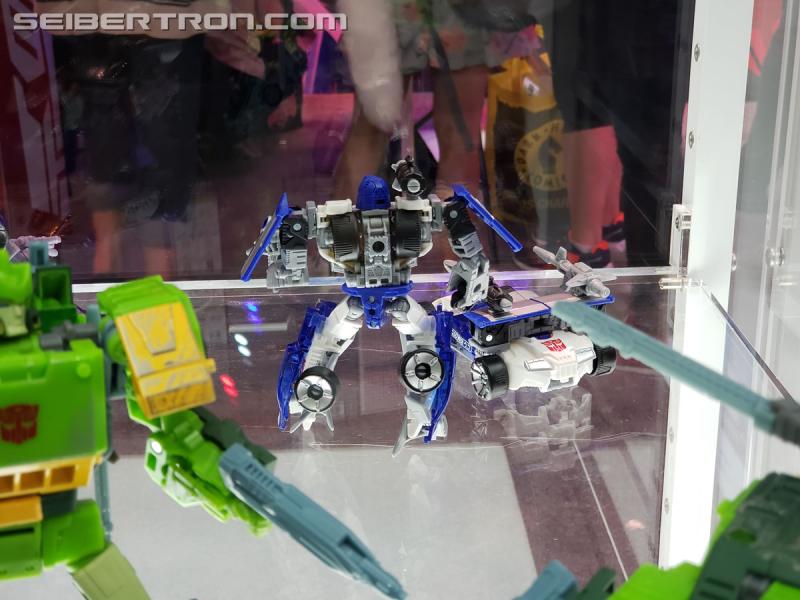 SDCC 2019 - Transformers War for Cybertron SIEGE