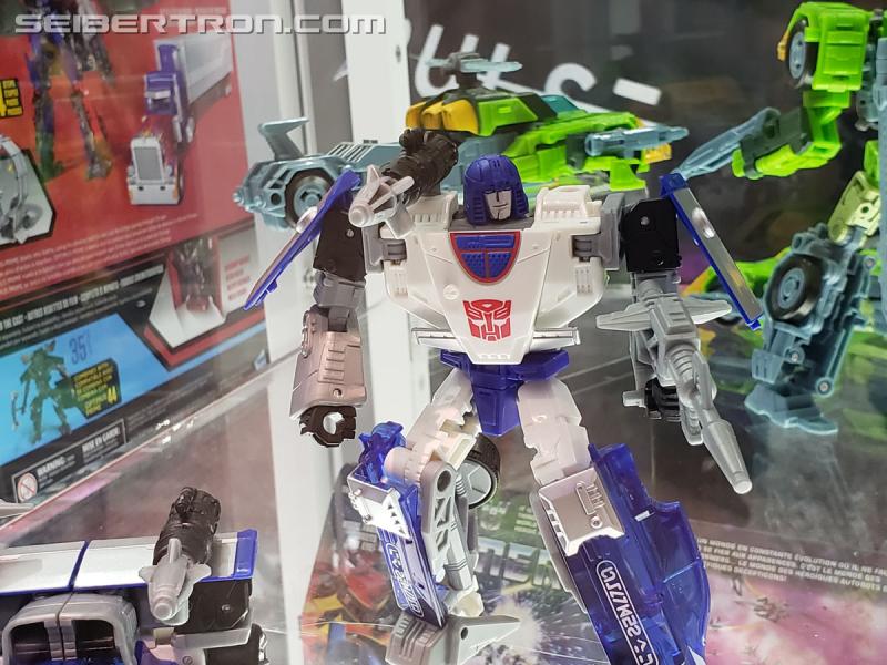 SDCC 2019: Transformers War for Cybertron SIEGE - Transformers Event: 20190717 194301