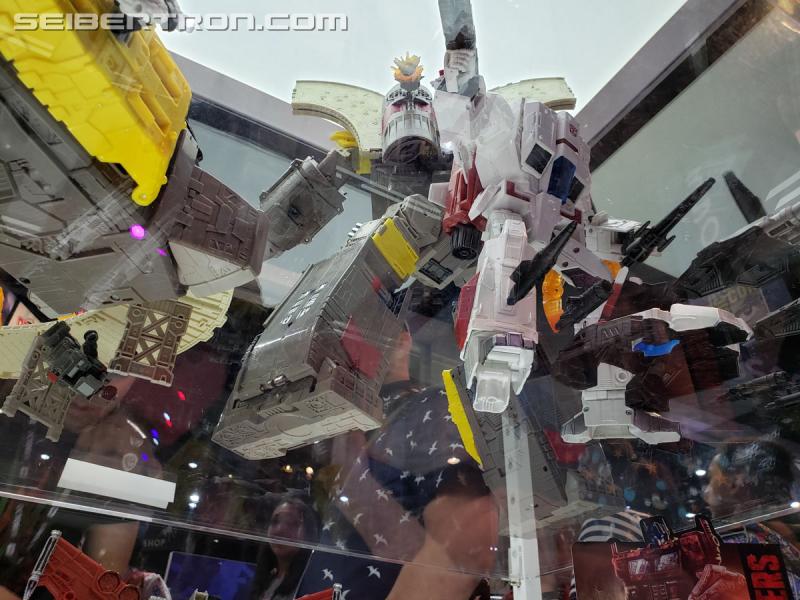 SDCC 2019: Transformers War for Cybertron SIEGE - Transformers Event: 20190717 194439