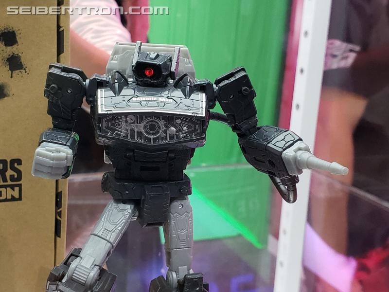 SDCC 2019: Transformers Generations Selects - Transformers Event: 20190717 185541