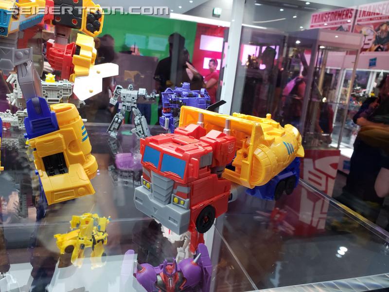 SDCC 2019: Transformers Cyberverse - Transformers Event: 20190717 195353