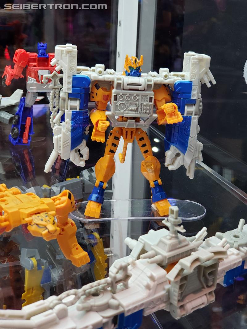 SDCC 2019 - Transformers Cyberverse