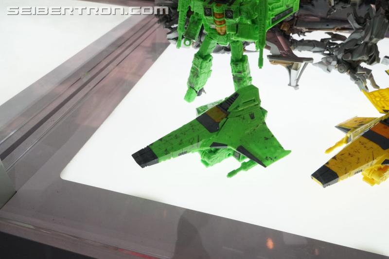 SDCC 2019: Transformers War for Cybertron SIEGE Rainmakers Set - Transformers Event: DSC08829