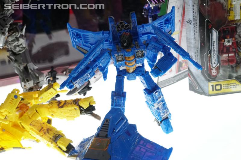 SDCC 2019: Transformers War for Cybertron SIEGE Rainmakers Set - Transformers Event: DSC08837